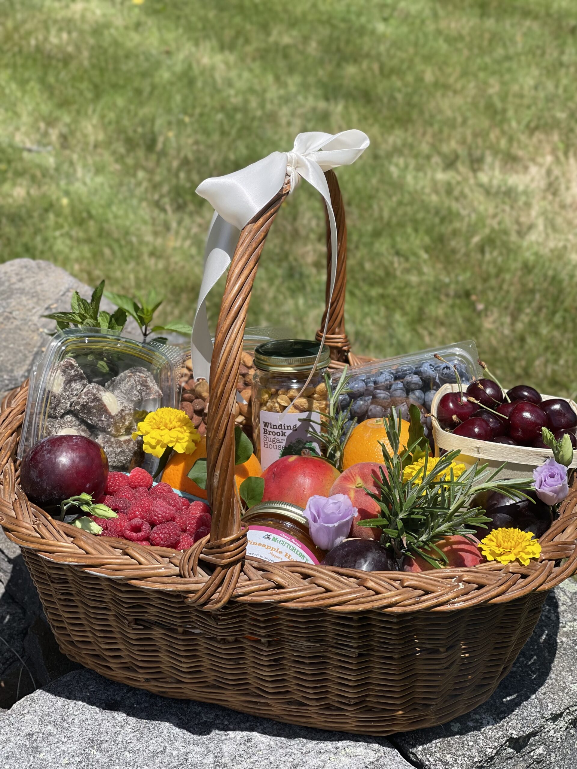 Farm to Table Gourmet Fruit Basket