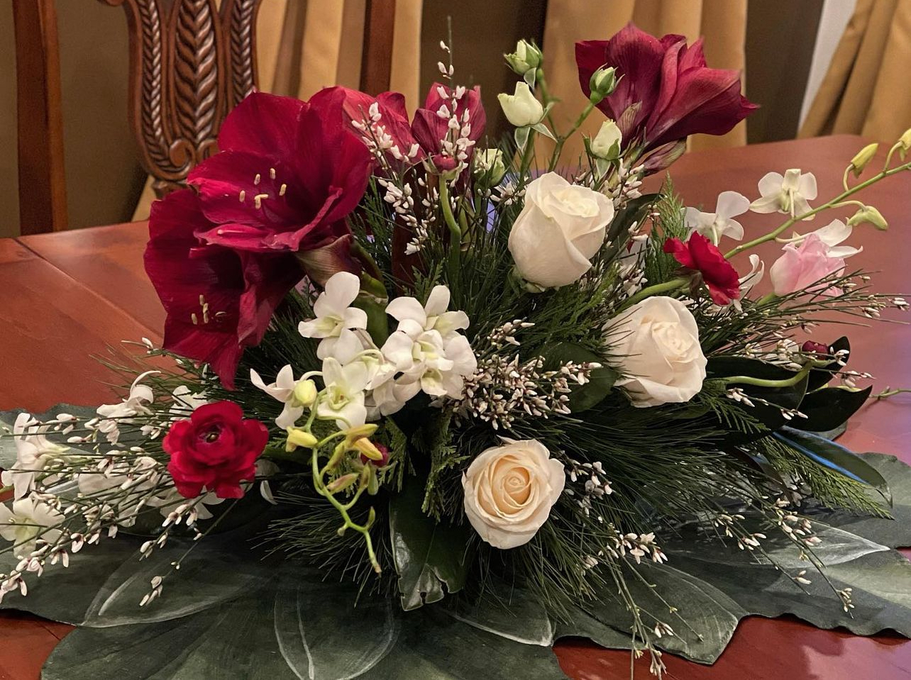 Esmeralda centerpiece