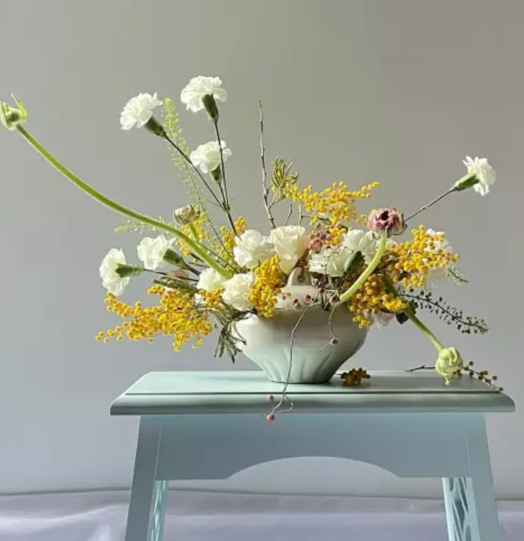 Lotus Flower Frog Budvase