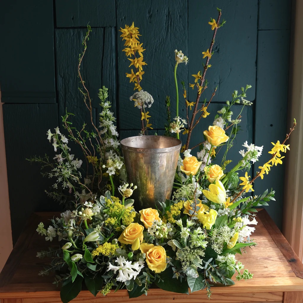 Custom Prestige Urn Arrangement